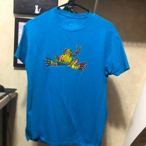 Blue peace frogs shirt